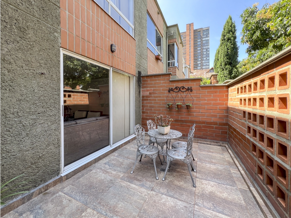 Casa en venta en Castropol Espacios, ubicación y confort — foto 3