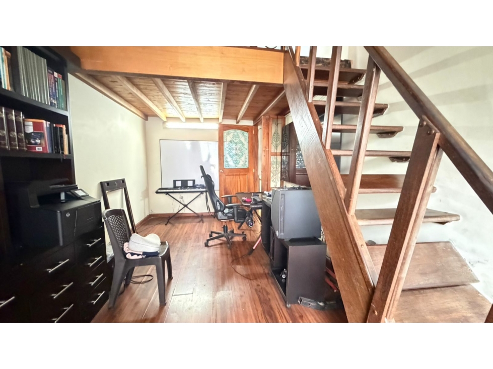 CASA EN LAURELES IDEAL PARA COMERCIO O VIVIENDA — foto 3