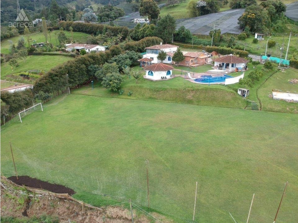 Casa con Lote en venta,Oriente antioqueño,via ceja union