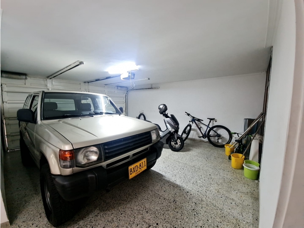 VENTA CASA LOTE 1 CUADRA DE ESTACION FLORESTA — foto 6