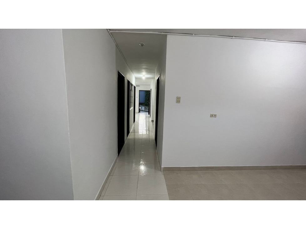 Casa en venta en Buenos Aires Frente estación Tranvía — foto 4