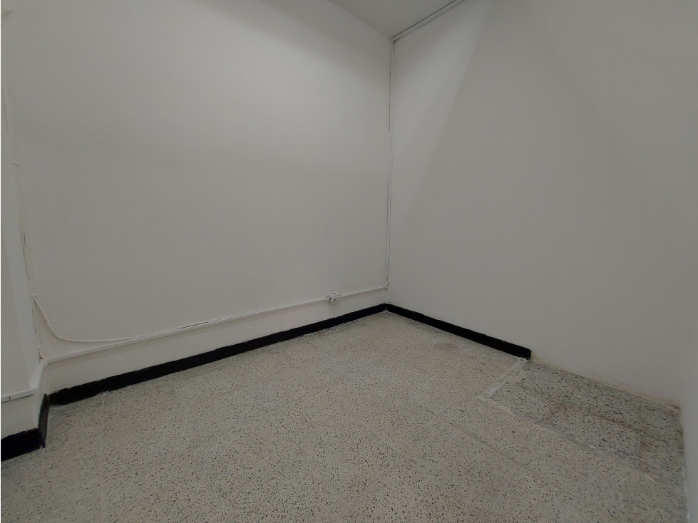 Local en venta, Itagüí, centro de la moda — foto 3