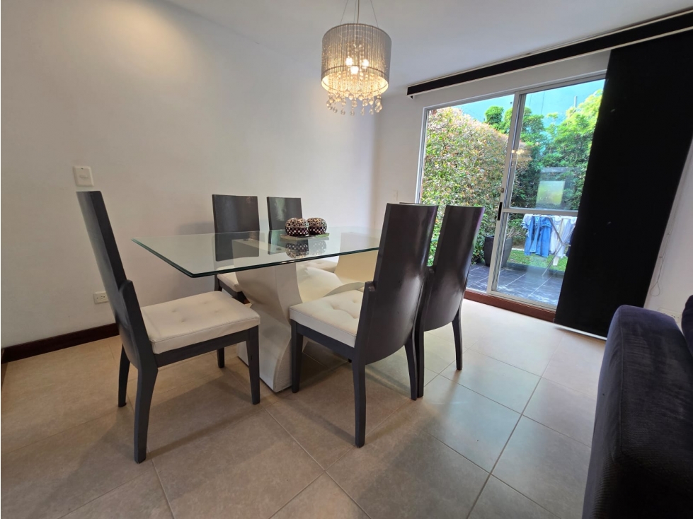 VENTA ESPECTACULAR CASA EN UNDIDAD CERRADA,SECTOR SAN LUCAS ENVIGADO — foto 4