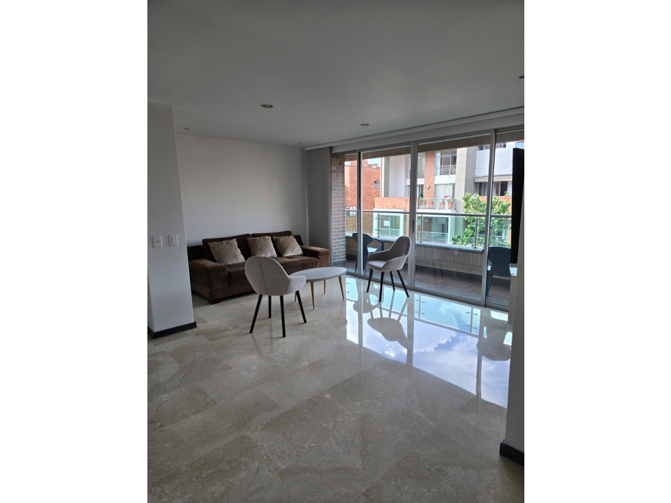Hermoso apartamento Bosques de Zuñiga