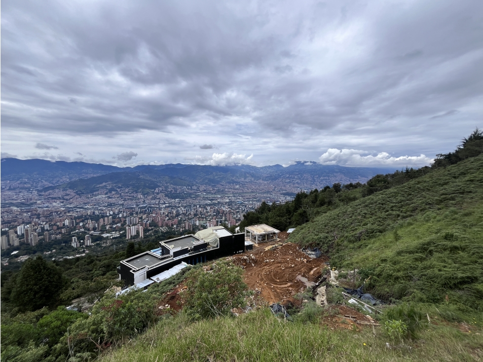 Lote en venta, Las Palmas, Medellín — foto 2