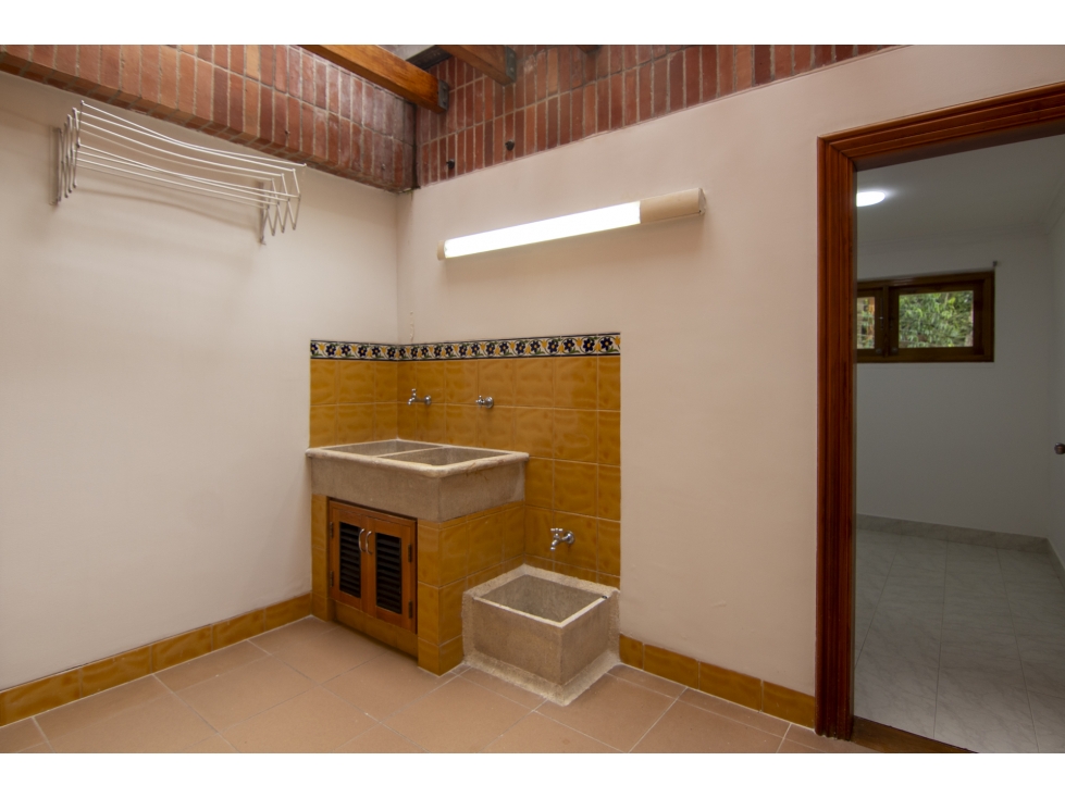 Casa en venta en sector de la Calera - El Poblado — foto 6