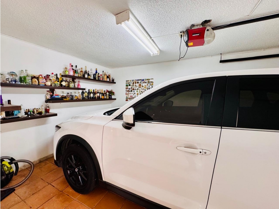 Casa independiente en venta Santa Teresita, Medellín — foto 3