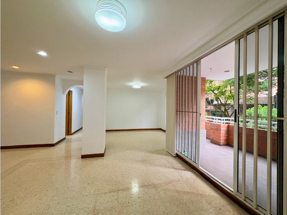 Apartamento en venta en Laureles — foto 3