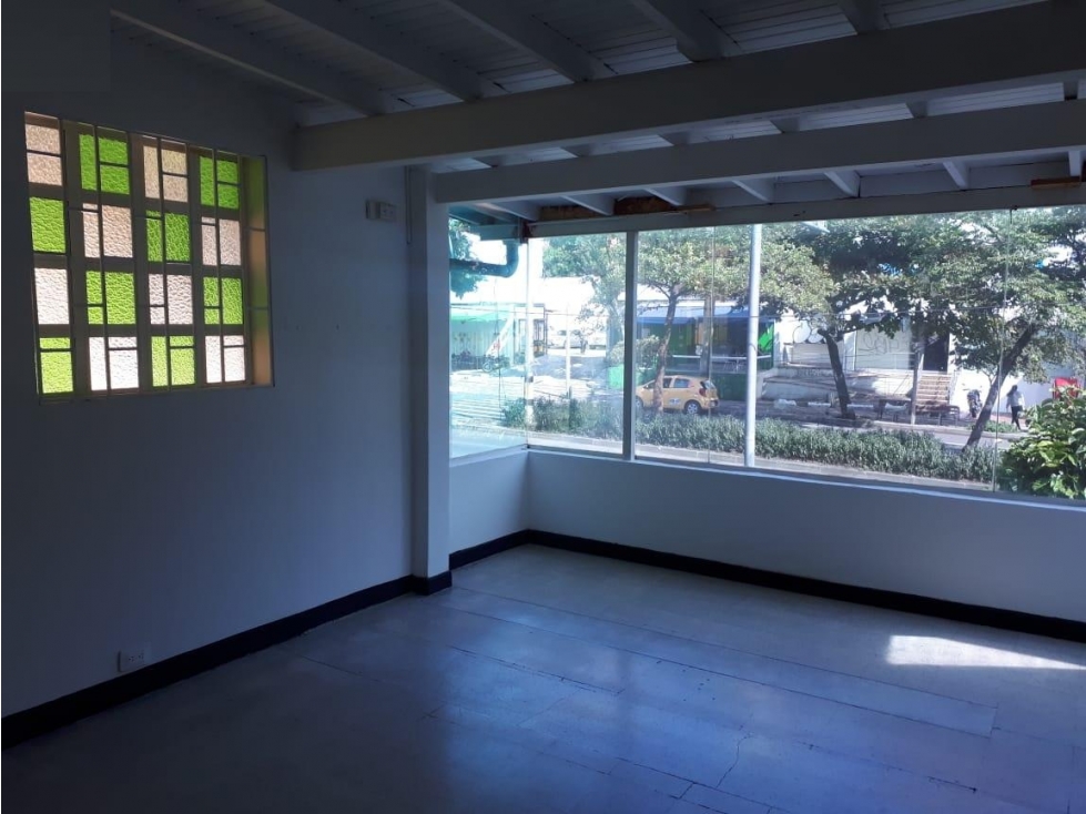 CASA LOTE ALTA MIXTURA - LAURELES AV 33. — foto 4
