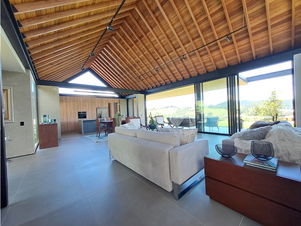 Casa en venta Envigado Alto de las Palmas — foto 3