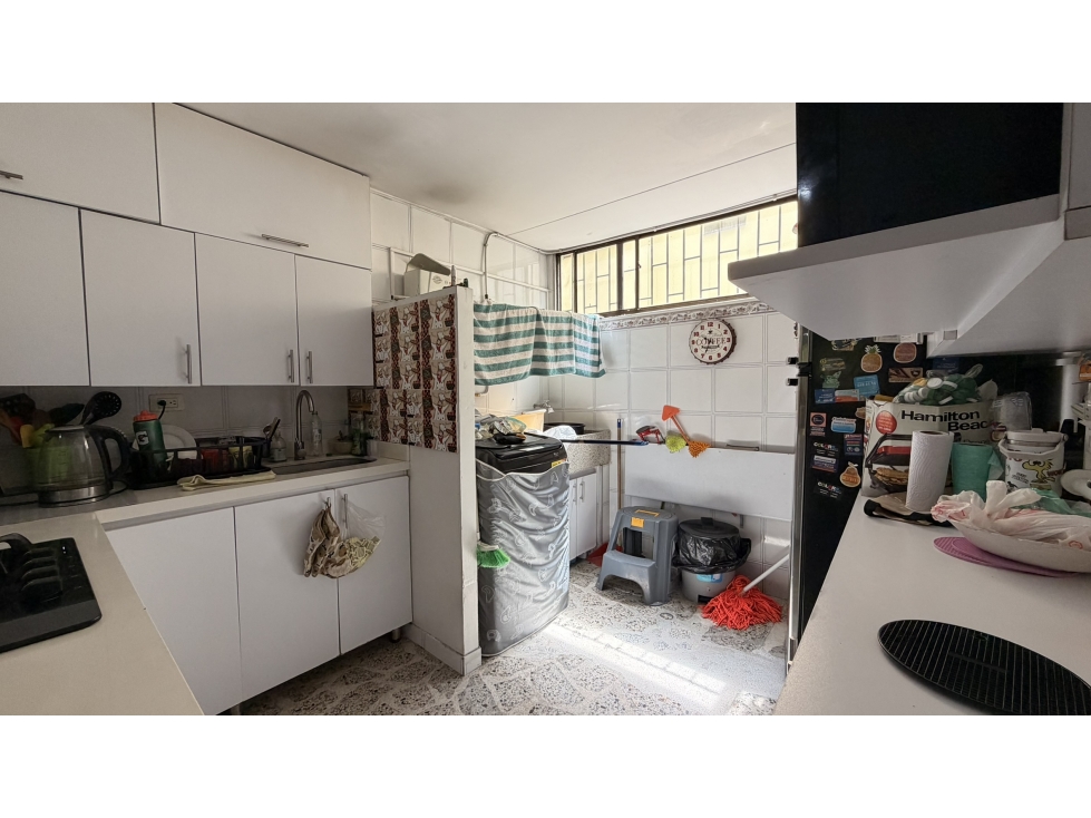 Apartamento con excelente ubicación en Los Colores — foto 3