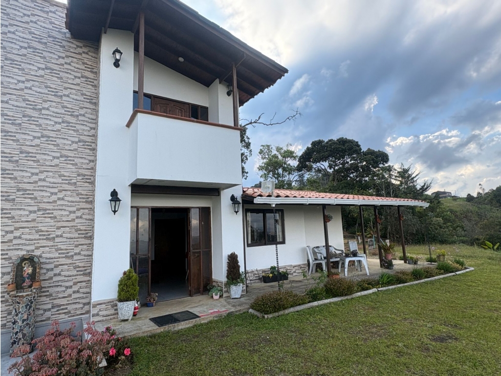 Finca en venta, Marinilla vía el Peñol
