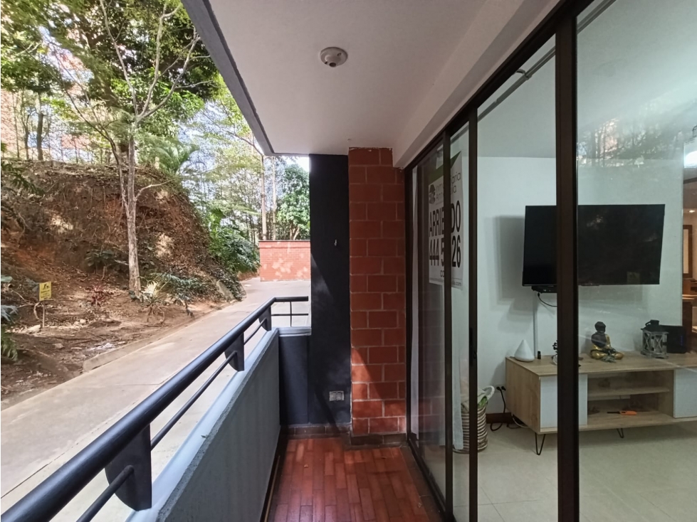 Apartamento en Loma de los Bernal — foto 4