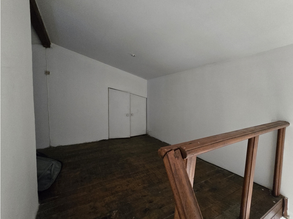 Amplio apto de 97 m2 con Mezzanine en Calazans — foto 3