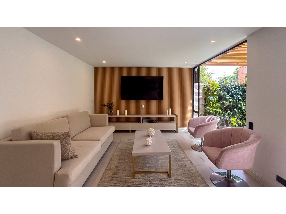 Moderna casa en sector exclusivo y tranquilo de San Lucas poblado — foto 3