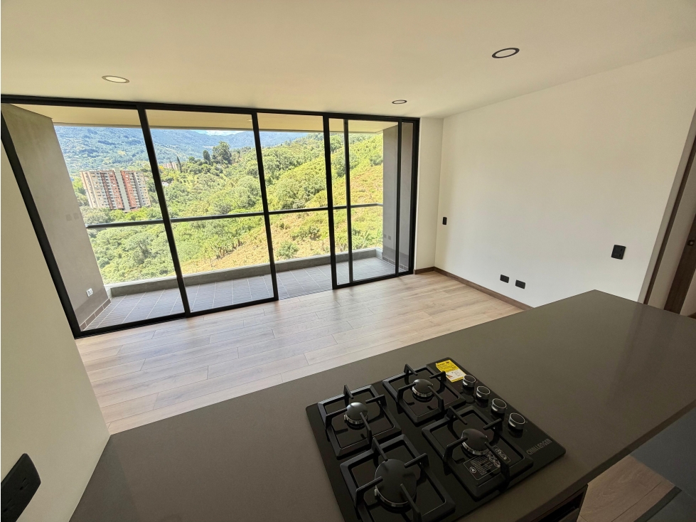 VENDO APTO PARA ESTRENAR - ENVIGADO - EL TRIANON - PISO ALTO