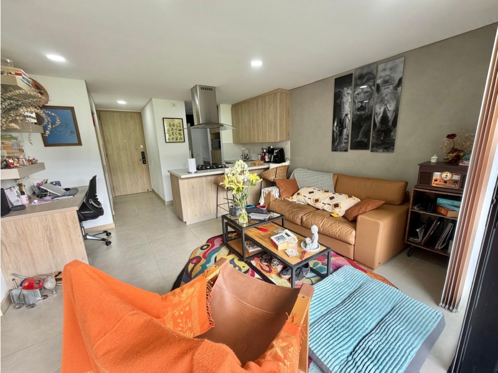 VENDO HERMOSO APARTAESTUDIO - POBLADO - PALMAS - PISO ALTO — foto 6