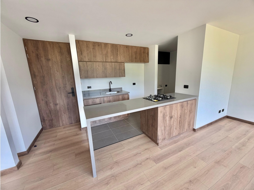 VENDO APTO PARA ESTRENAR - ENVIGADO - EL TRIANON - PISO ALTO — foto 4
