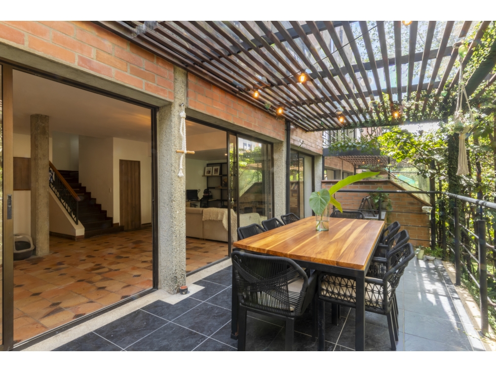 Casa remodelada en sector de el Tesoro - El Poblado — foto 3