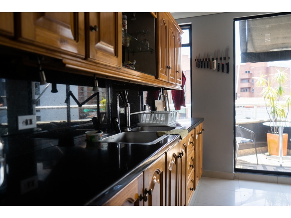 Penthouse en venta Laureles, completamente amoblado. — foto 3