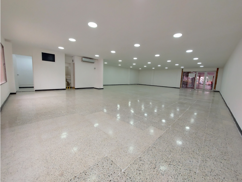 Local en venta, Itagüí, centro de la moda — foto 4