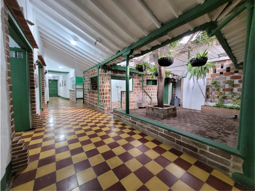 Pasaje comercial en venta, Santa Fe de Antioquia - 4
