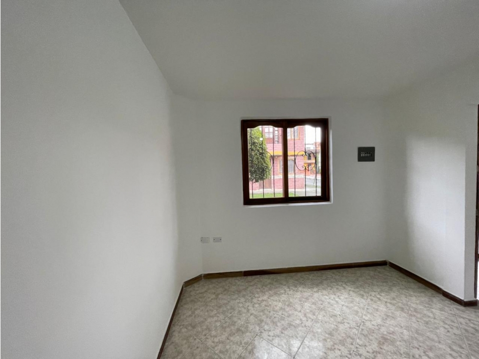 SE VENDE CASA UNIFAMILIAR, LA CEJA — foto 4