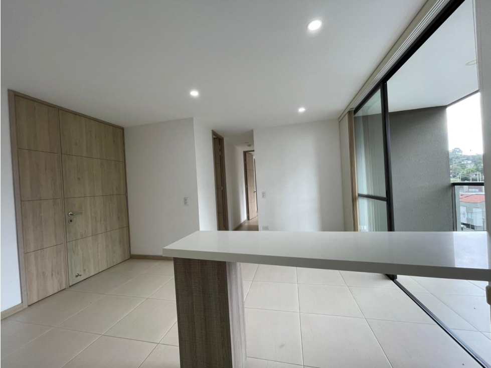 SE VENDE APARTAMENTO, RIONEGRO, EL PORVENIR — foto 4