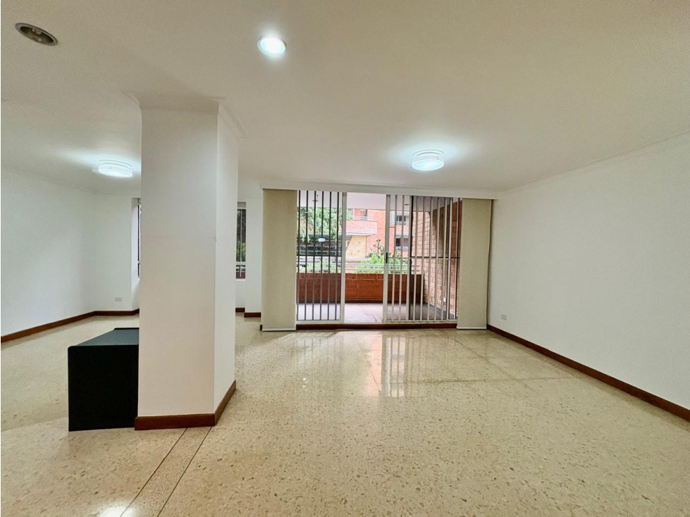 Apartamento en venta en Laureles — foto 4