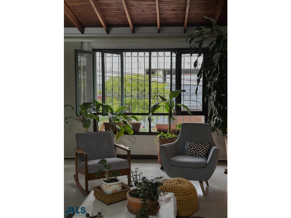 Casa de 250m2 en Conquistadores A pasos de Parques del Río. — foto 4