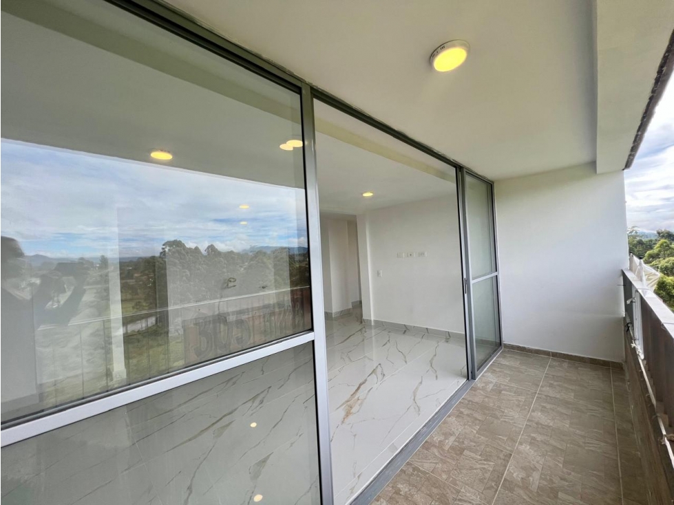 Moderno Apartamento en Venta en Rionegro — foto 4