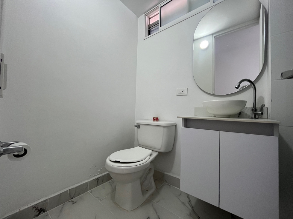 Apartamento con vista a la ciudad — foto 5