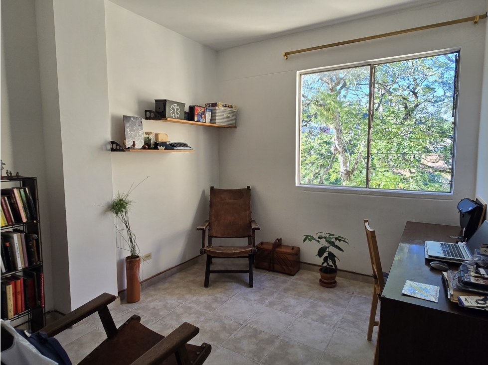 Amplio apto de 97 m2 con Mezzanine en Calazans — foto 4