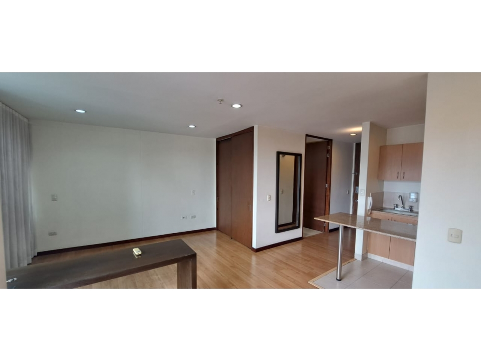 APARTAESTUDIO PARA VENTA OVIEDO, EL POBLADO — foto 5
