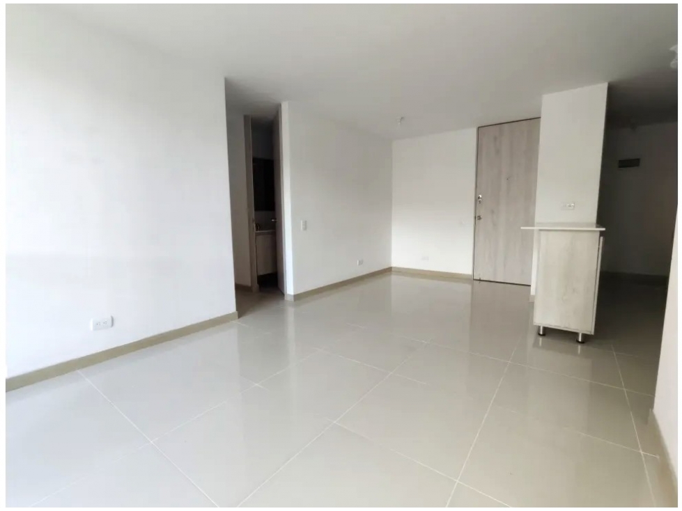 Apartamento para venta en sabaneta, zona plana — foto 2
