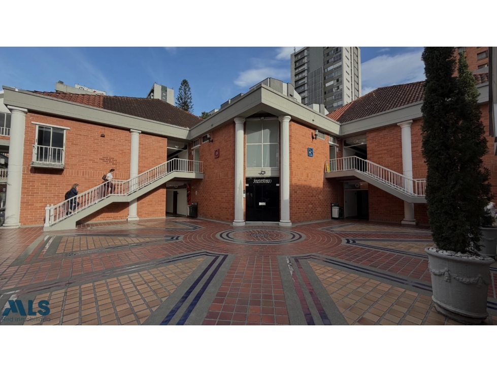 OFICINA PARA VENTA, SECTOR OVIEDO POBLADO