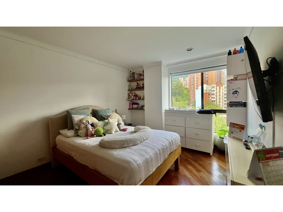 Apartamento de 3 alcobas para remodelar en el Poblado — foto 5