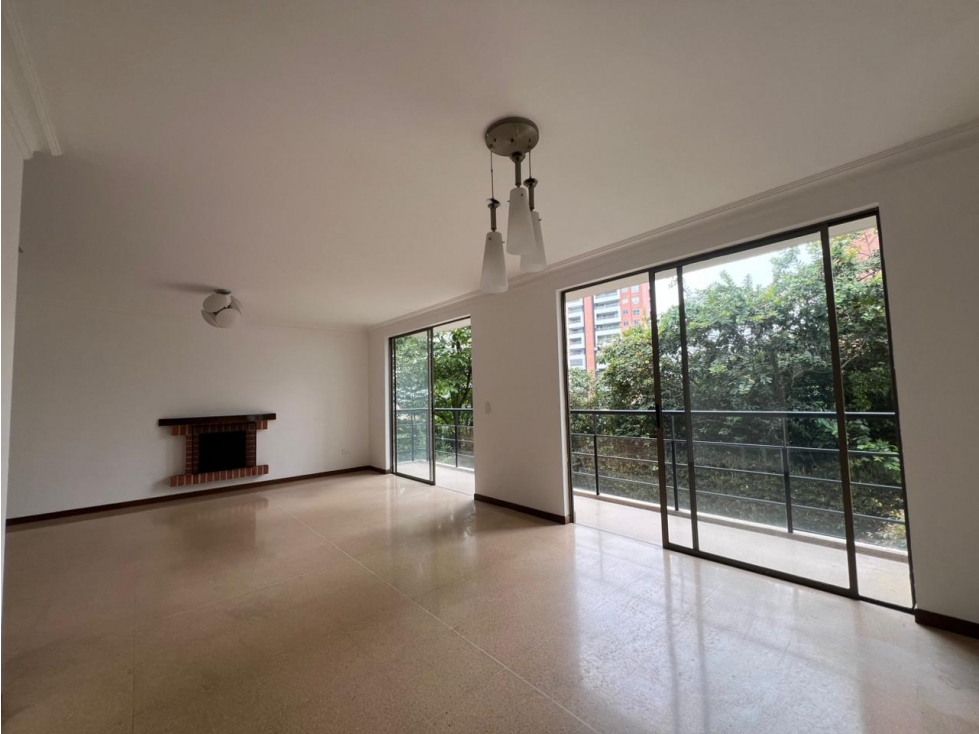 Casa unidad cerrada, piscina Envigado 3 alcobas con baño ó 4 alcobas — foto 3