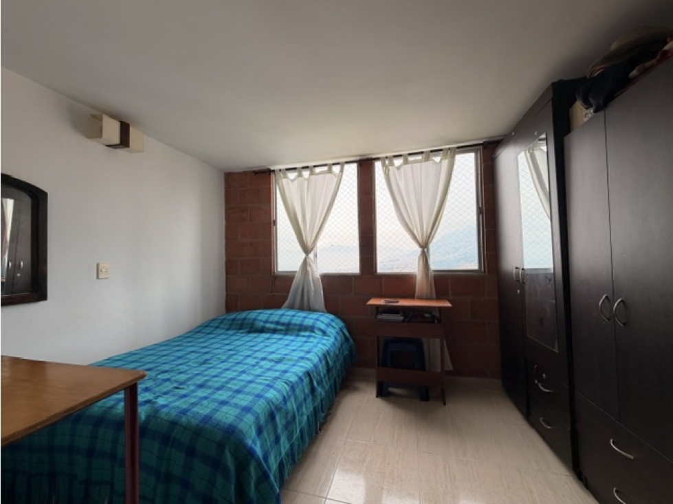 Apartamento para venta en Medellin, barrio la Milagrosa, sector loreto — foto 5