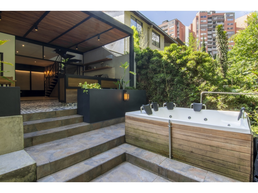 Hermosa casa en sector de la Sebastiana - Envigado