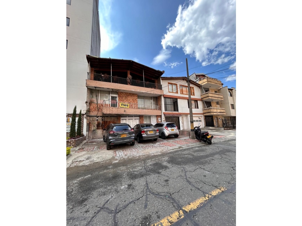 Casa Lote en venta, Medellín, Estadio — foto 3