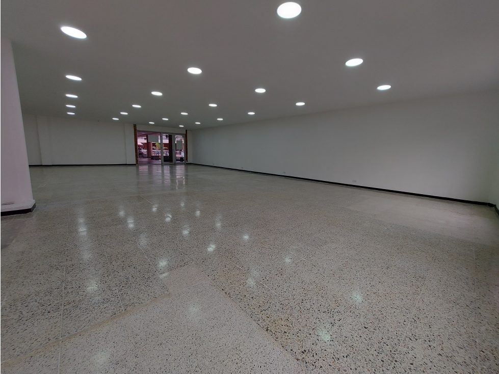 Local en venta, Itagüí, centro de la moda — foto 5