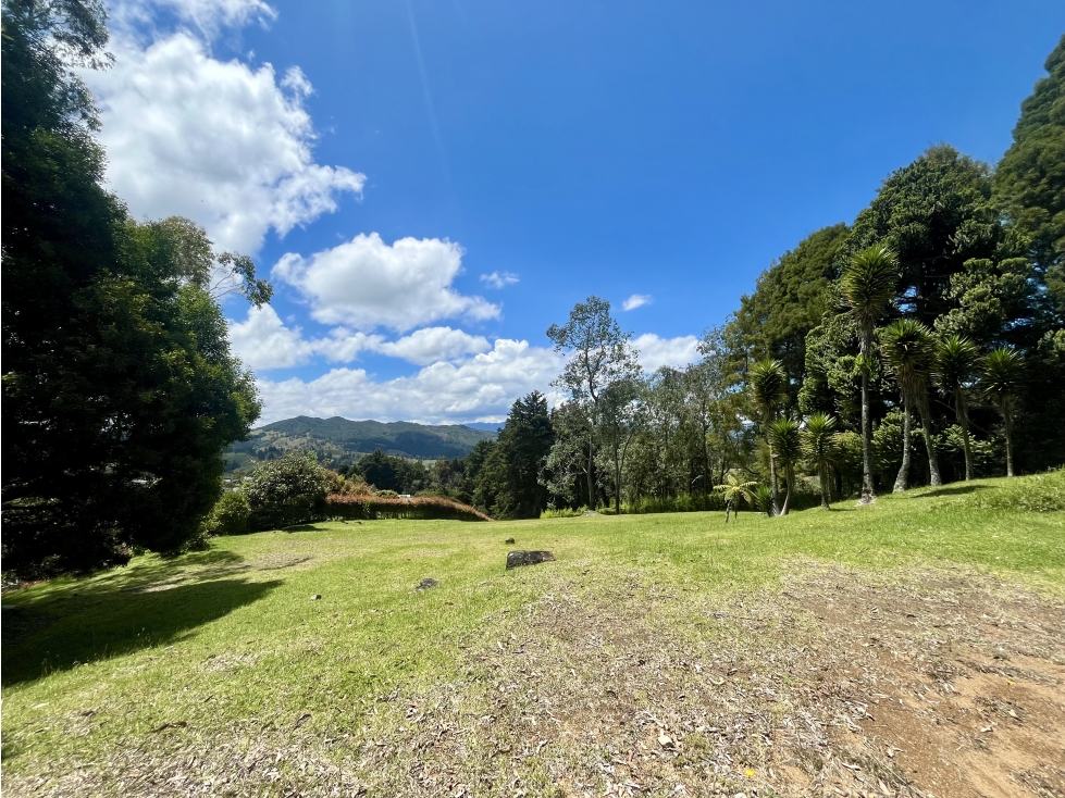 Lote para casa de lujo con espectacular vista en el alto de las palmas — foto 2