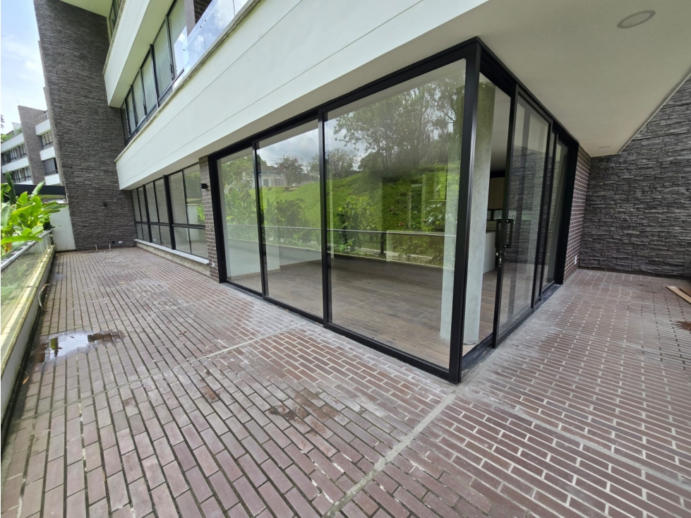 Venta hermoso apartamento Loma del Escobero. — foto 2