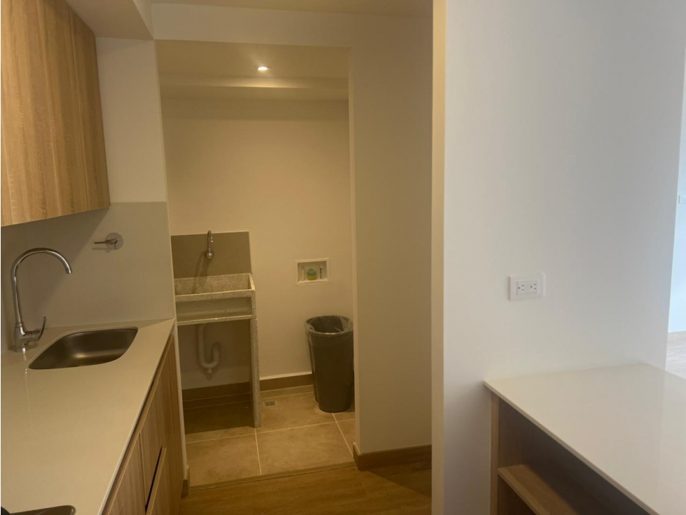 Moderno Apartamento en Venta en Rionegro — foto 5