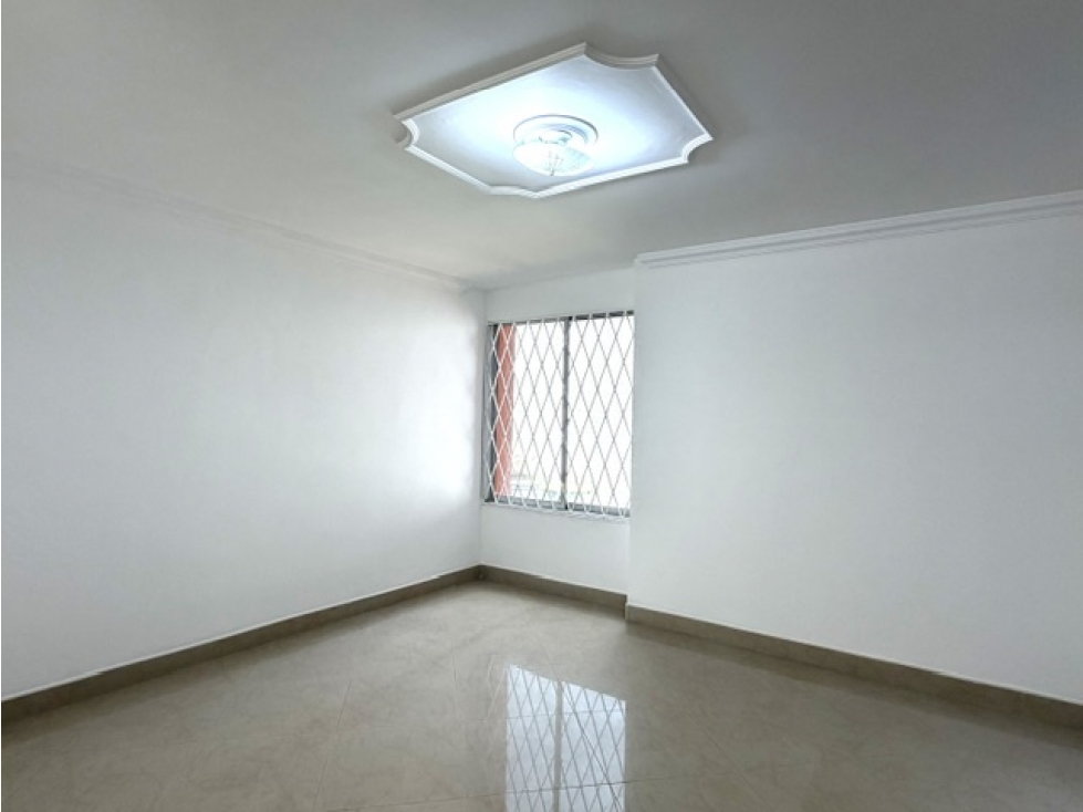 Apartamento para venta, laureles, santa teresita colegio Bethlemitas — foto 5
