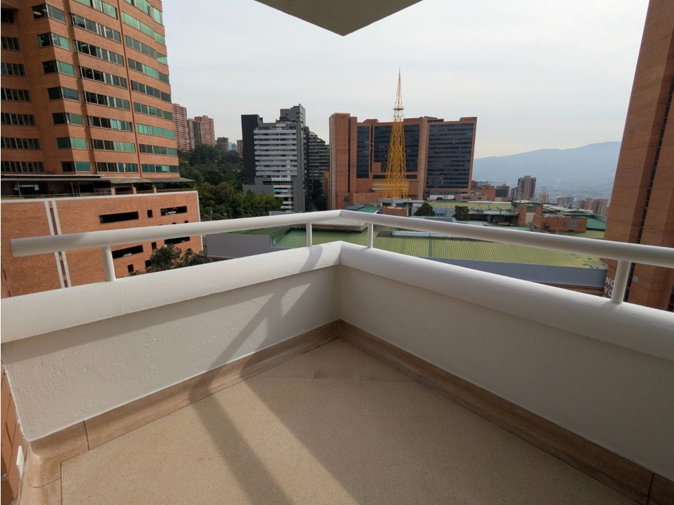 Apartamento en Venta, Cerca a Todo en El Tesoro — foto 5
