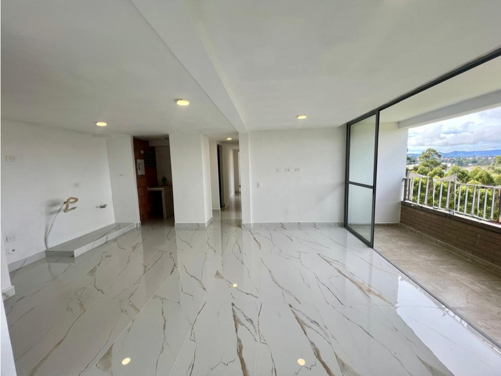 Moderno Apartamento en Venta en Rionegro — foto 5
