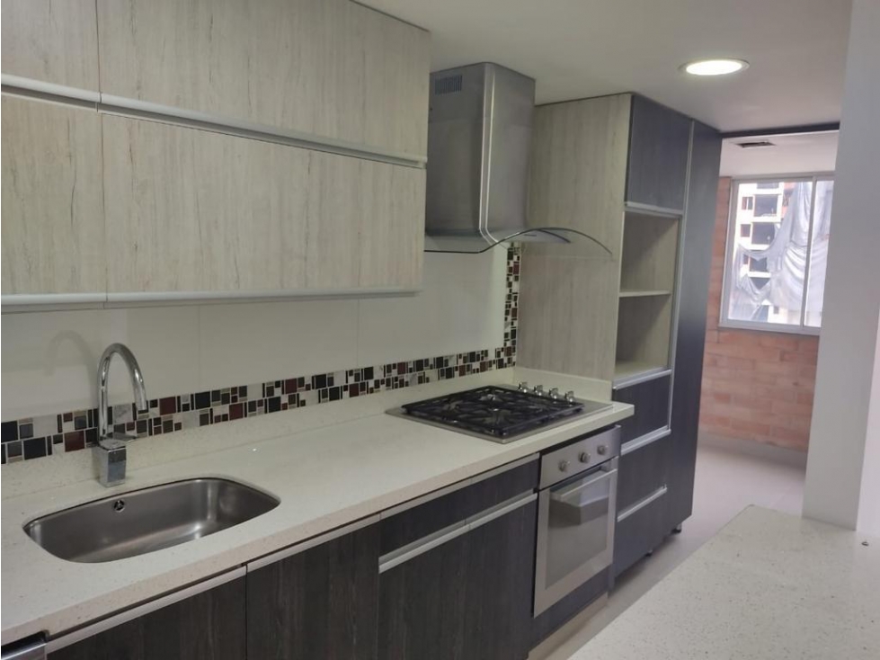Apartamento piso alto La Doctora, Sabaneta — foto 2