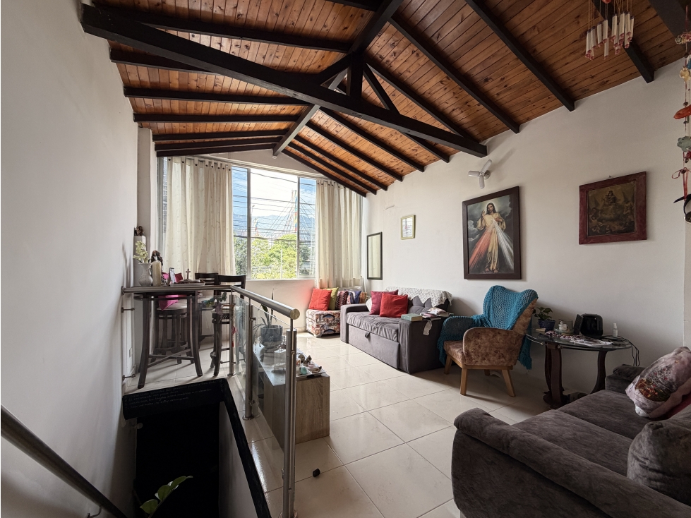 Apartamento en venta, Cristo Rey, Medellín
